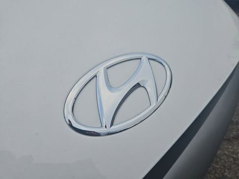 Used 2024 Hyundai Ioniq 5 SE image 10