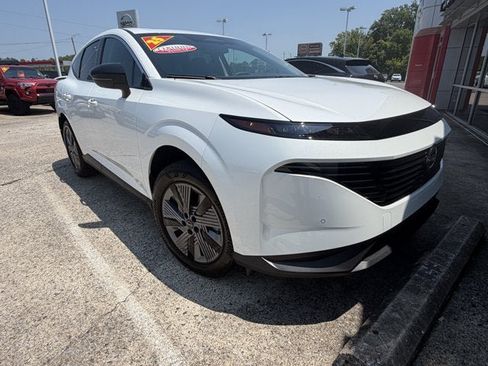 Used 2025 Nissan Murano SL AWD/4WD image 3
