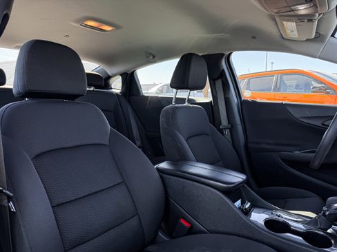 Used 2024 Chevrolet Malibu LT image 9