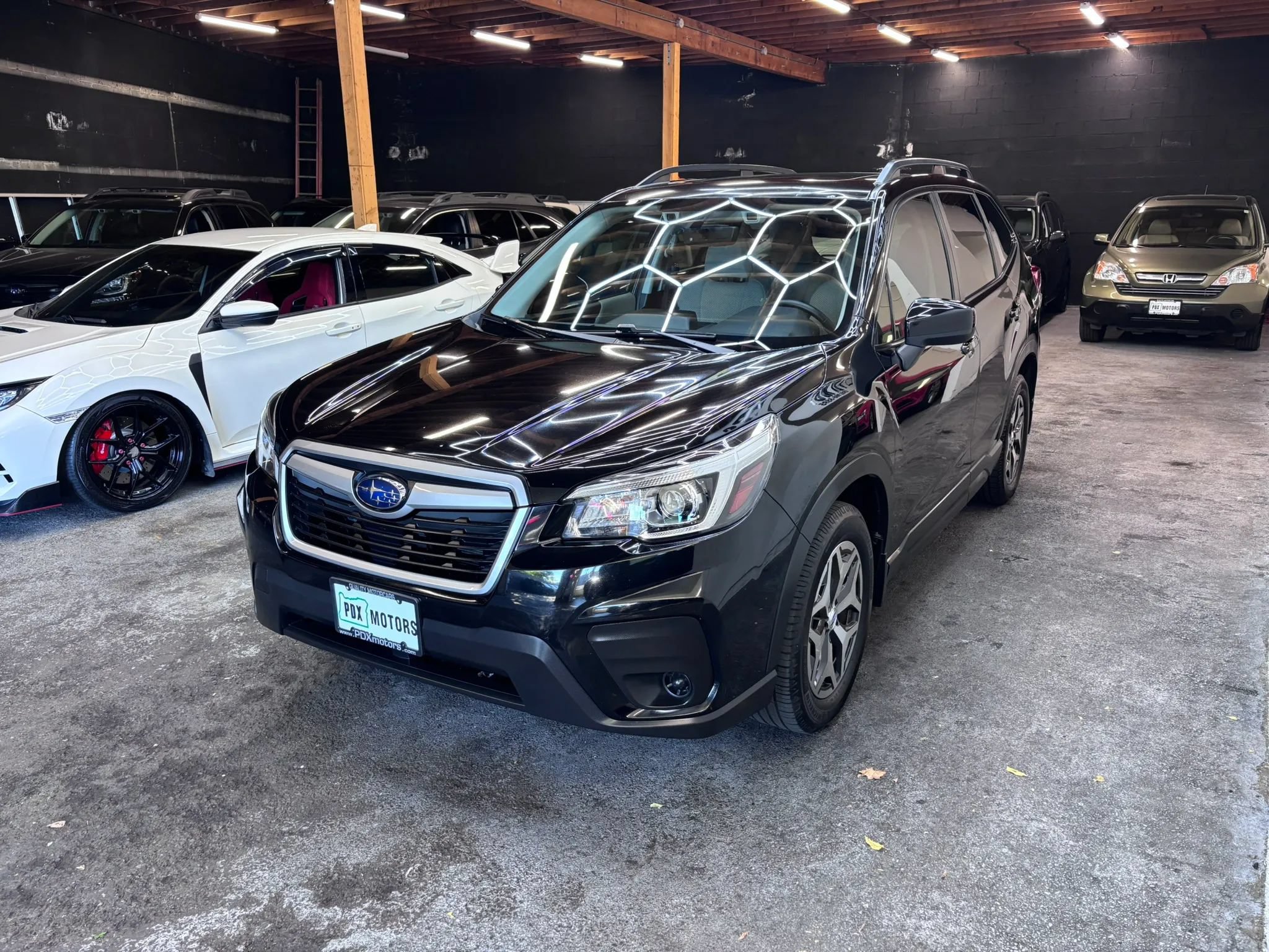 Used 2019 Subaru Forester Premium AWD/4WD image 3
