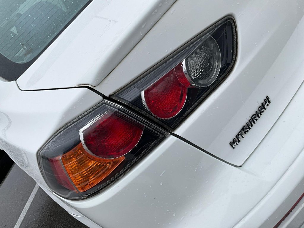Used 2014 Mitsubishi Lancer ES FWD image 16