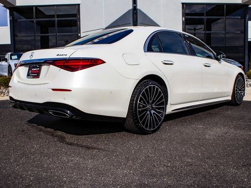 Used 2022 Mercedes-Benz S 500 S 500 image 6