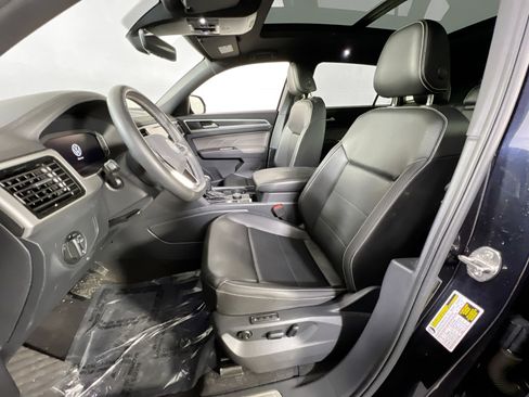Used 2023 Volkswagen Atlas Cross Sport SEL AWD/4WD image 21