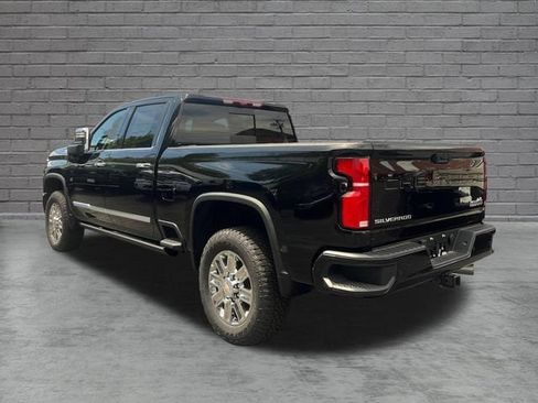 New 2026 Chevrolet Silverado 3500 High Country w/ High Country Premium Package AWD/4WD image 5