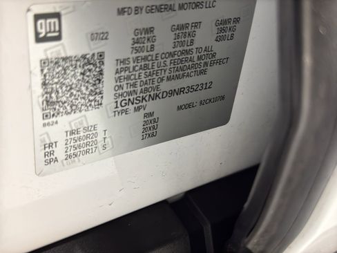 Certified 2022 Chevrolet Tahoe LT w/ Luxury Package image 38