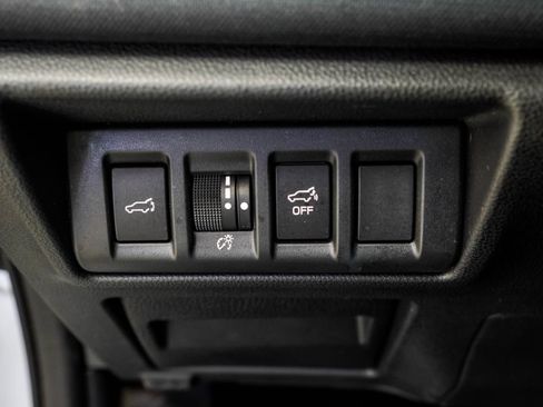 Used 2022 Subaru Outback Premium AWD/4WD image 39