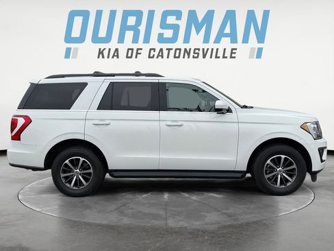 Used 2020 Ford Expedition XLT image 7