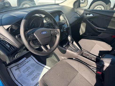Used 2017 Ford Focus SEL image 32