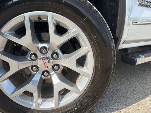 Used 2018 GMC Sierra 1500 SLT w/ Texas SLT Premium Package RWD image 28