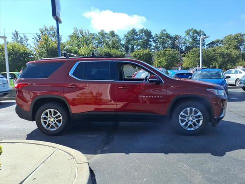 Used 2019 Chevrolet Traverse LT image 4