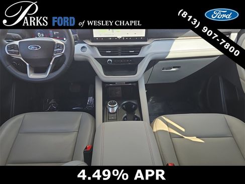 Certified 2025 Ford Explorer Active w/ Active Comfort Package image 11