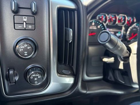 Used 2016 Chevrolet Silverado 1500 LT w/ Midnight Edition AWD/4WD image 20