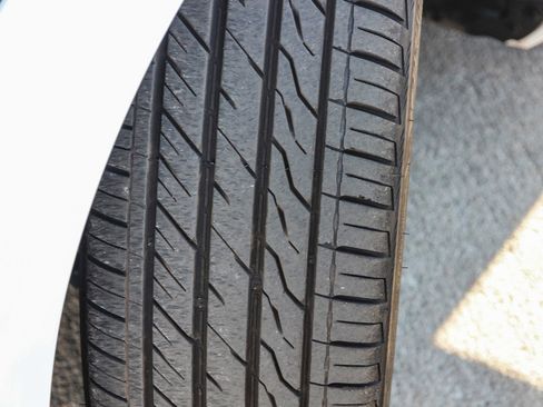 Used 2022 Mercedes-Benz C 300 Sedan image 41