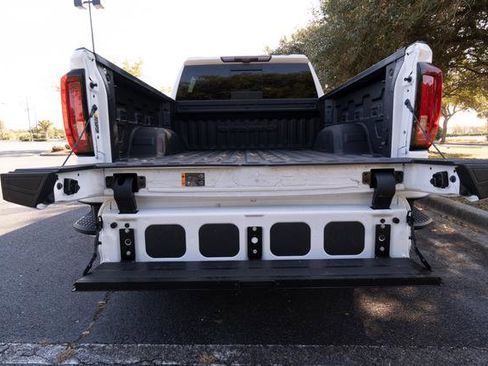 Used 2023 GMC Sierra 1500 Denali w/ Denali Reserve Package image 14