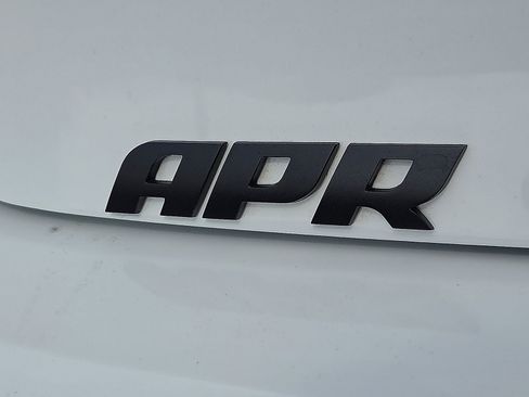Used 2023 Volkswagen Golf 20th Anniversary Edition AWD/4WD image 9