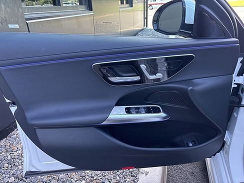 Used 2024 Mercedes-Benz E 350 4MATIC Sedan image 15