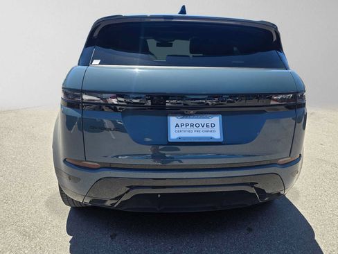 Used 2026 Land Rover Range Rover Evoque Dynamic SE AWD/4WD image 4