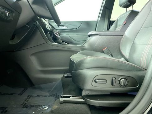 Used 2023 Chevrolet Equinox RS AWD/4WD image 21