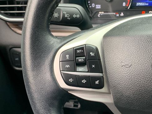 Used 2022 Ford Explorer Limited w/ Limited Technology Package image 21