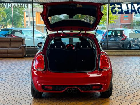 Used 2017 MINI Cooper S image 27