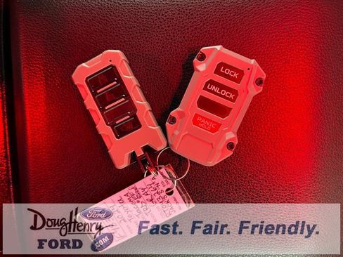 Used 2024 Toyota Tacoma TRD Off-Road image 46