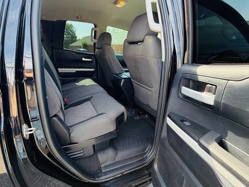 Used 2015 Toyota Tundra SR5 w/ SR5 Upgrade Package image 15