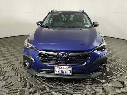 Used 2025 Subaru Crosstrek 2.5i Limited w/ Crosstrek Mirror Package image 9