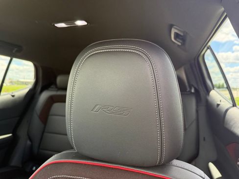 Used 2024 Chevrolet Equinox EV RS FWD image 29