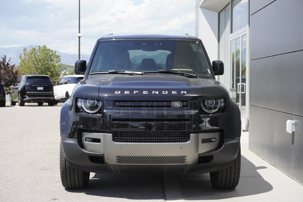 New 2026 Land Rover Defender 110 S AWD/4WD image 5