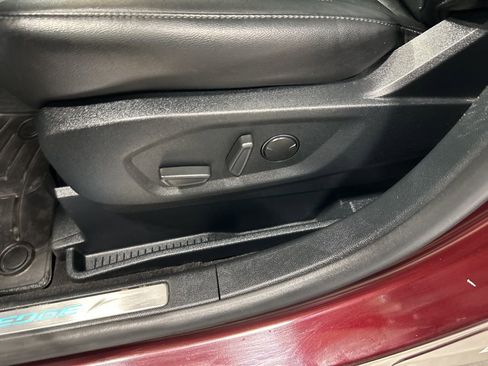 Certified 2020 Ford Edge Titanium w/ Equipment Group 301A image 12