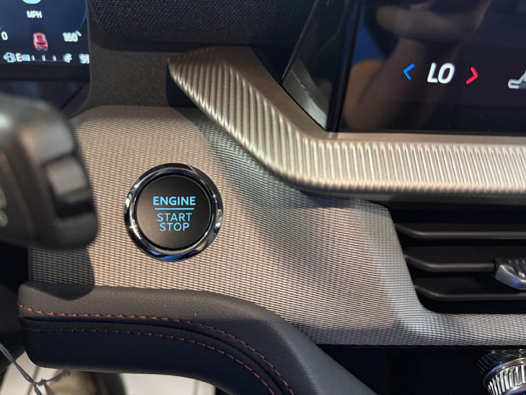 New 2027 Ford Explorer Active AWD/4WD image 19