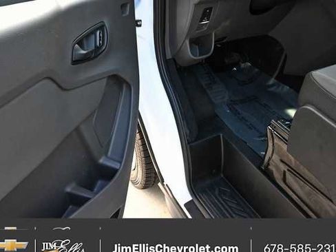 Used 2025 Ford Transit 350 XLT image 8