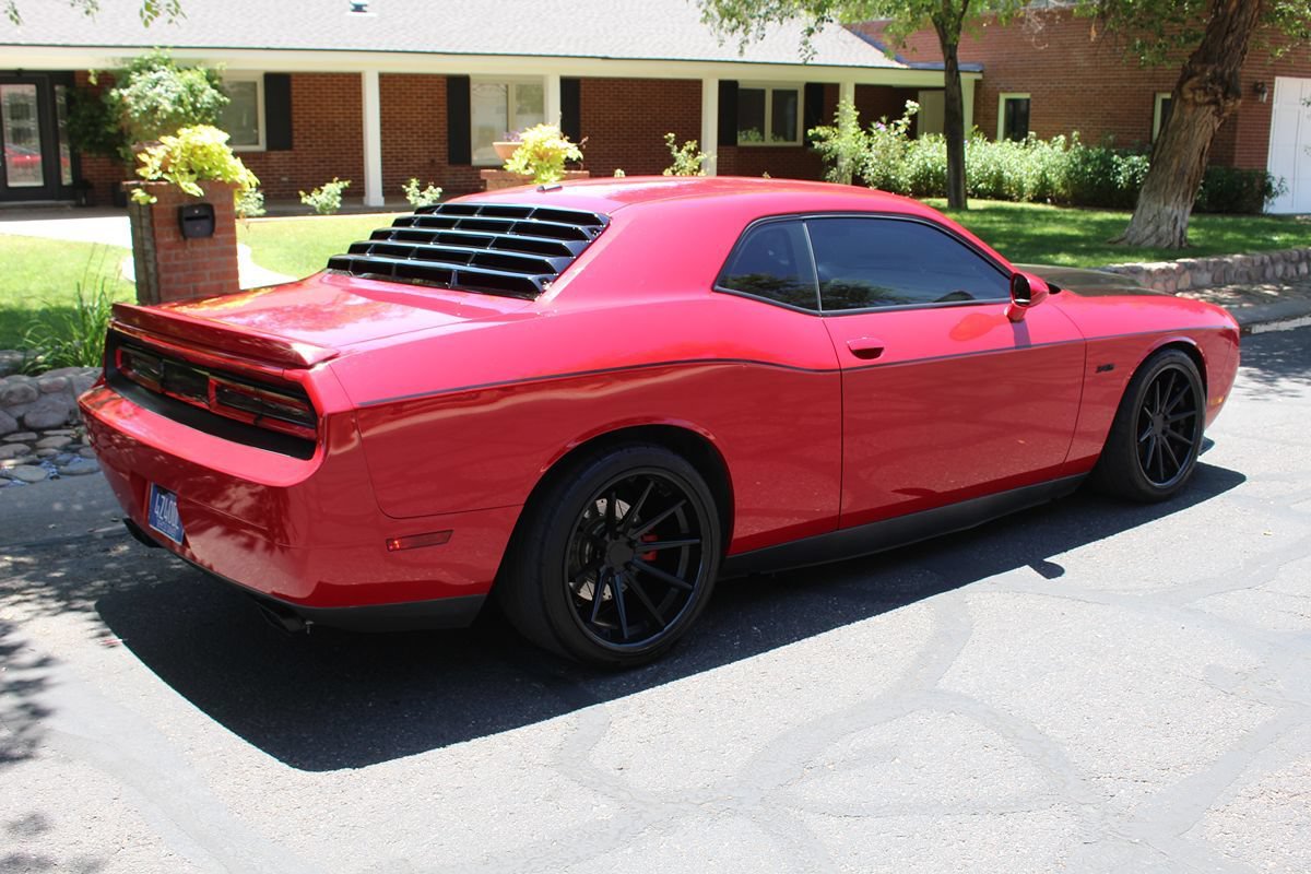 Used 2013 Dodge Challenger R/T w/ Sound Group II RWD image 6