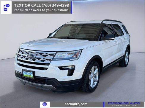 Used 2018 Ford Explorer XLT w/ Equipment Group 202A FWD image 1