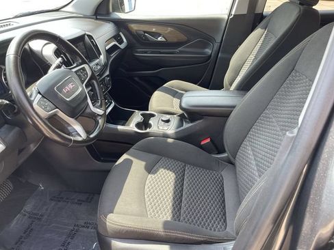 Used 2020 GMC Terrain SLE w/ Driver Convenience Package AWD/4WD image 11