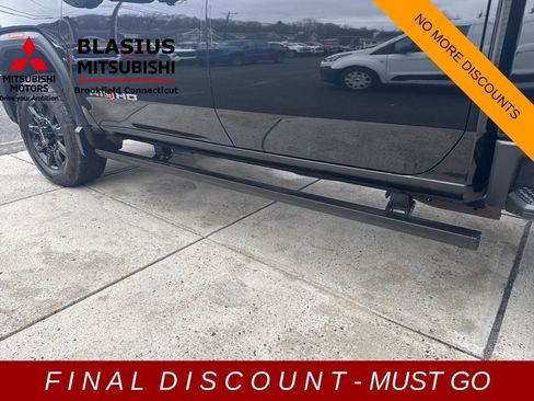 Used 2025 GMC Sierra 2500 AT4 w/ AT4 Premium Plus Package image 58