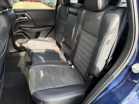 Used 2024 Mitsubishi Outlander SE AWD/4WD image 10