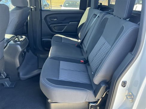 Certified 2024 Nissan Titan SV w/ SV Convenience Package image 13