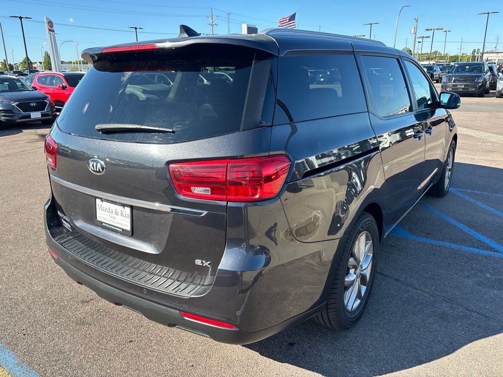 Used 2021 Kia Sedona EX FWD image 5