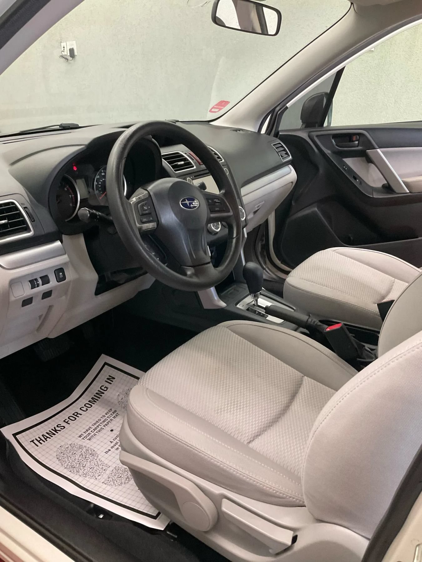 Used 2016 Subaru Forester 2.5i Limited w/ Alloy Wheel Package AWD/4WD image 9