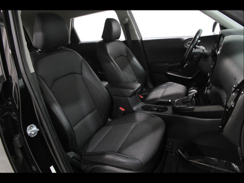 Used 2020 Kia Soul EX w/ Option Group 015 FWD image 18