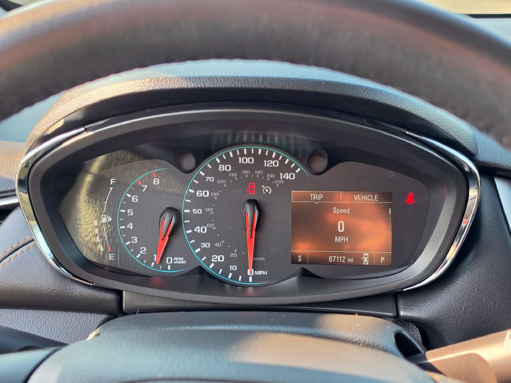 Used 2022 Chevrolet Trax LT w/ LT Convenience Package FWD image 19