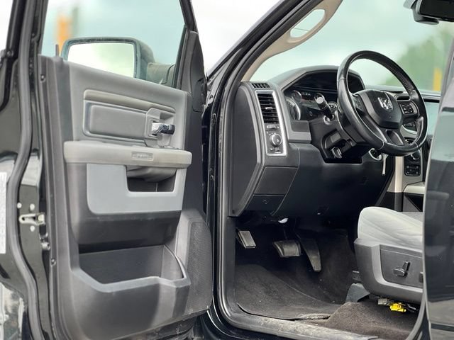 Used 2016 RAM 1500 Big Horn AWD/4WD image 9