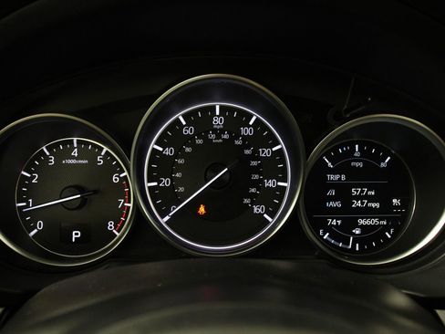 Used 2018 MAZDA CX-5 Touring image 12