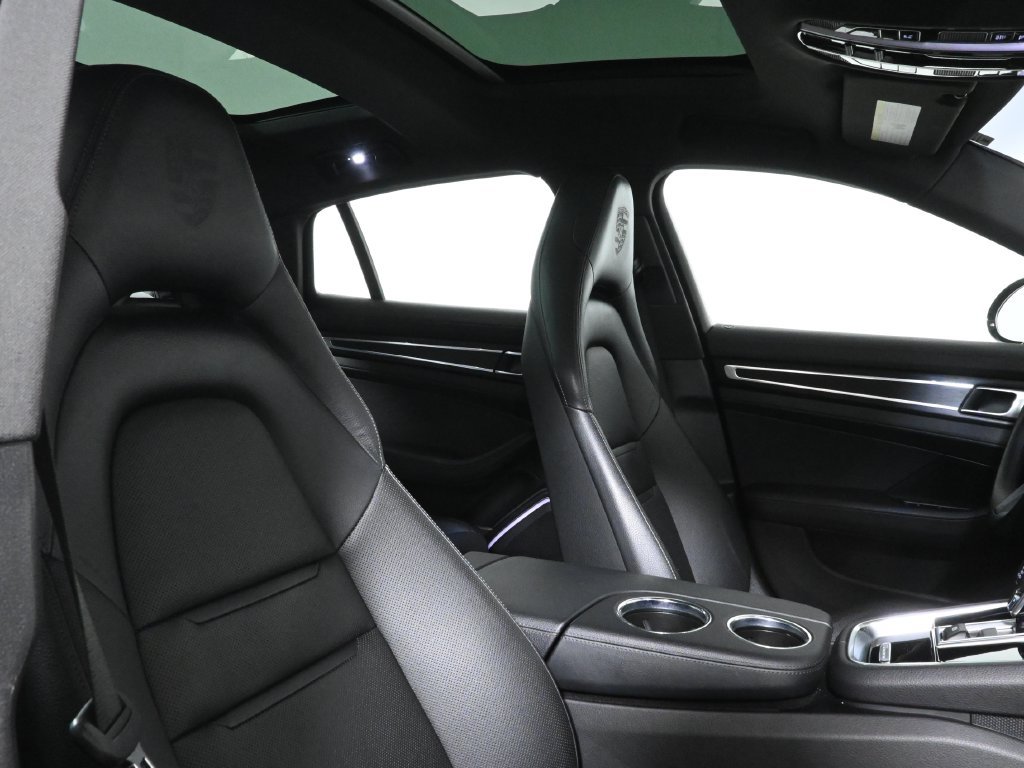 Used 2023 Porsche Panamera 4 Platinum Edition AWD/4WD image 41