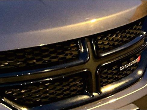 Used 2015 Dodge Journey Crossroad w/ Flexible Seating Group image 32