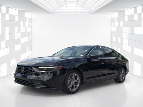 Used 2023 Honda Accord EX-L image 3
