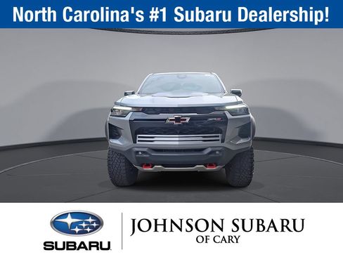 Used 2024 Chevrolet Colorado ZR2 w/ Technology Package AWD/4WD image 31
