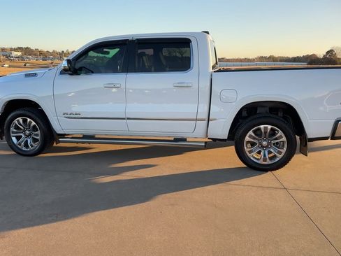 Used 2024 RAM 1500 Limited image 6