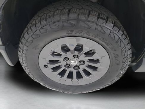 Used 2026 Honda Passport TrailSport image 9